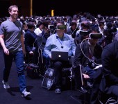 Realtà Virtuale Mark Zuckenberg